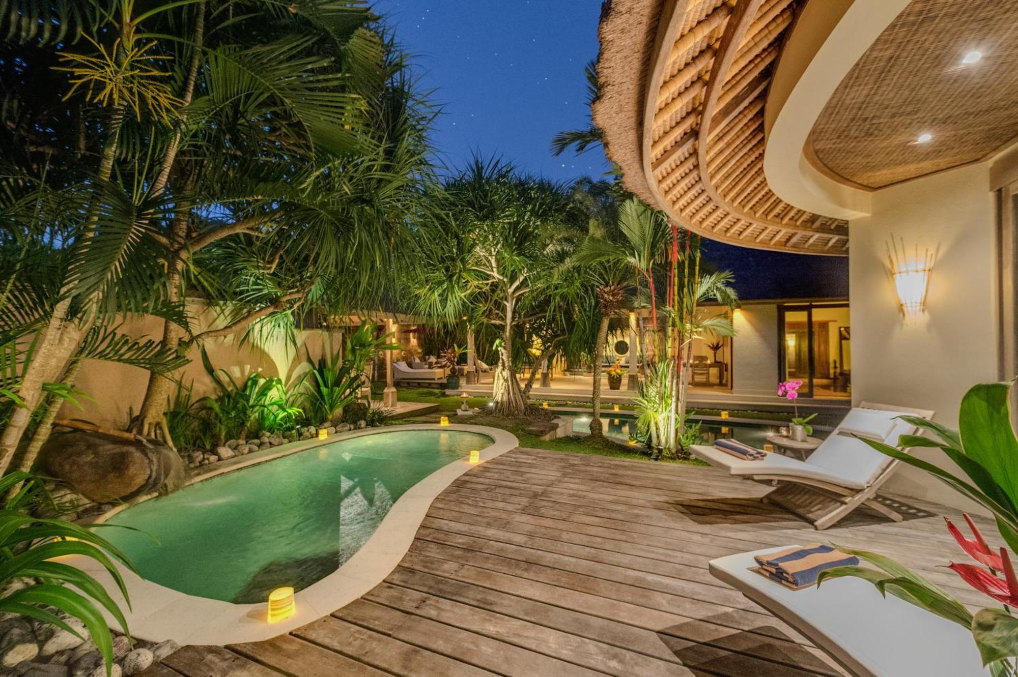 Villa Tirta Naga Bali Seminyak Buitenkant foto